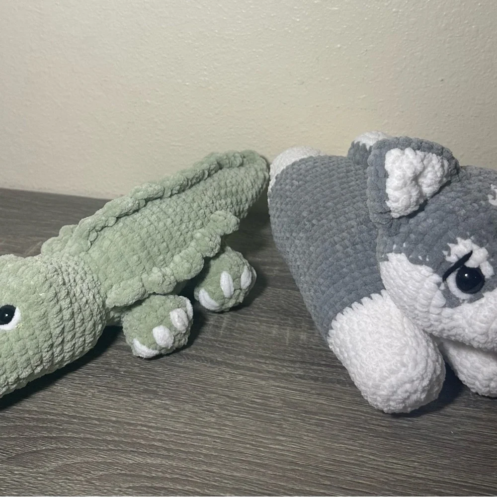 Set Of Two Handmade Crochet Plush Alligator & Cat Stuffed Animal Play Toy